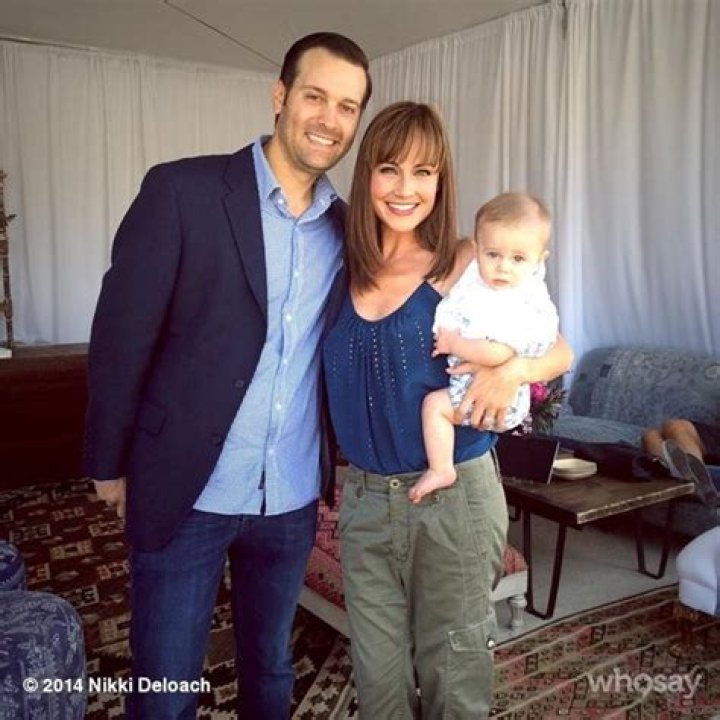 Unveiling The Secrets Of Nikki DeLoach's Enduring Relationships